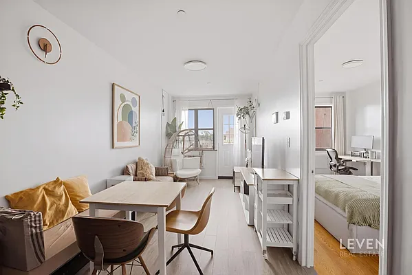 3929 New Utrecht Avenue #4B — dining area